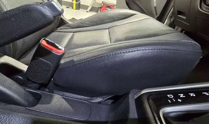 clean seat side view
