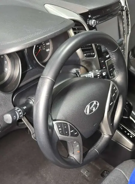 clean steering wheel