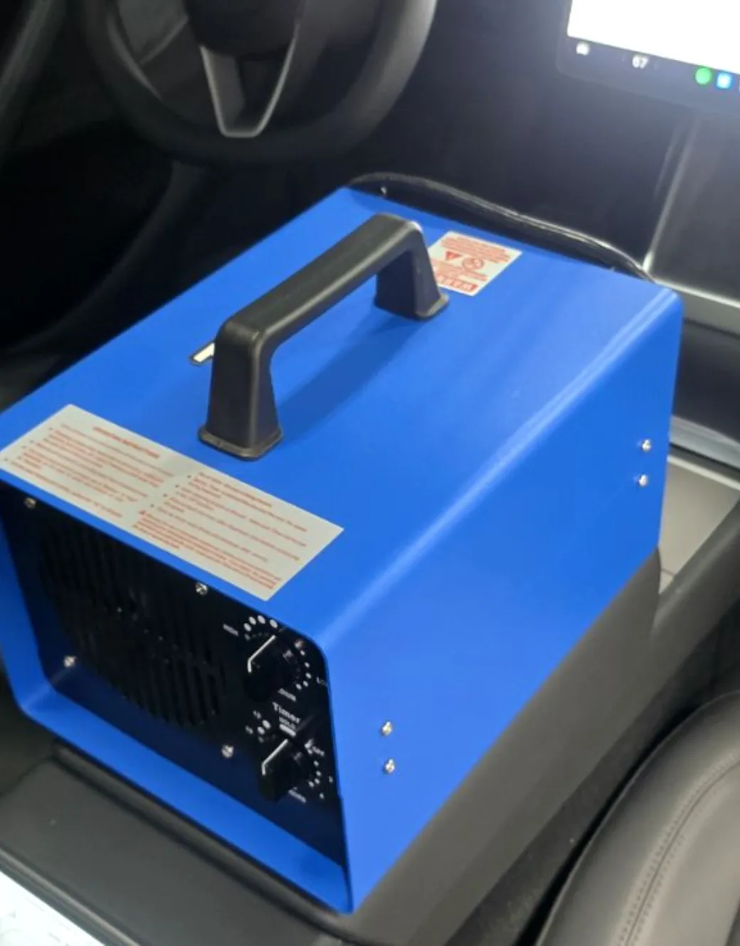 An odor treatment machine running on a vehicle's seat